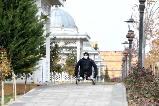 Konya'da engelli destek merkezi kuruldu