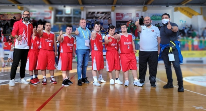 Basketbol Milli Takımı Avrupa ikincisi