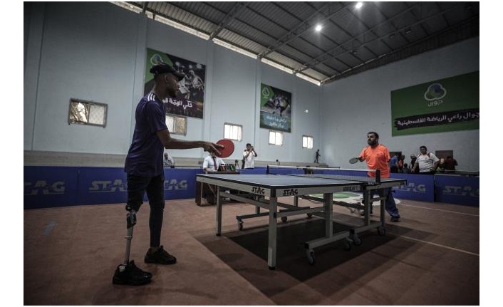 Bedensel engelliler masa tenisi şampiyonası düzenleniyor