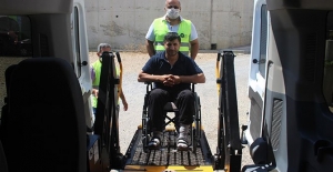 Engelsiz hizmet aracı engellilerin hizmetinde