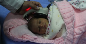 Gaziantep Büyükşehir Belediyesi 350 işitme engelli bireye ‘bebek sesi algılayıcısı’ hediye etti