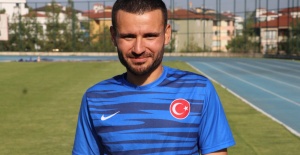 İşitme Engelli Erkek...