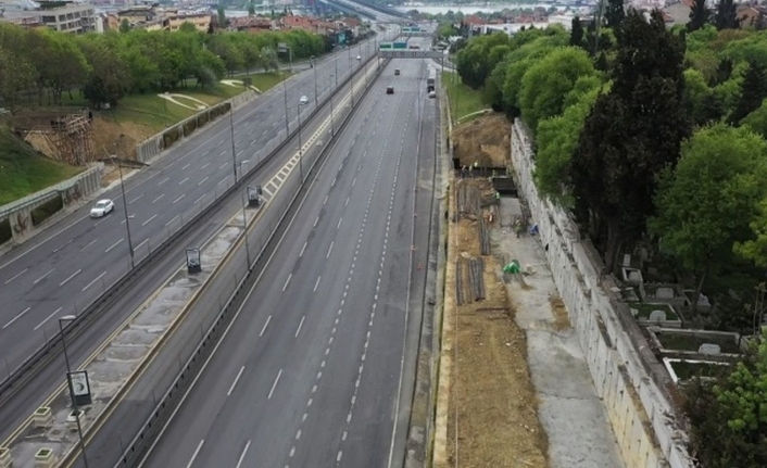 Engelli kullanımı için uygun olmayan bu üst geçitler yenileniyor