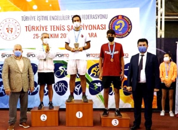 İşitme Engelliler Türkiye Tenis Şampiyonası sona erdi