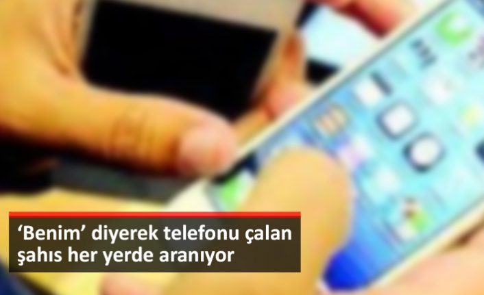 Zihinsel engelli oğlunun elinden cep telefonu çaldılar