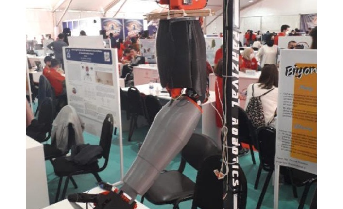 'Biyonik Robot Kol ve El' projesi TEKNOFEST finalinde
