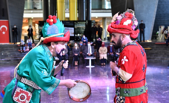 Bursa 'Goblen' tekniğiyle tablolaştı