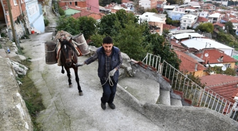 Bursa Osmangazi'de hizmet engel tanımıyor