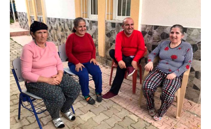 Tunceli'de yaşayan Uğurlu çifti, hayatlarını zihinsel engelli çocuklarına adadı
