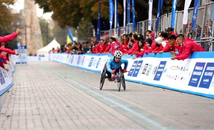 Kıtalar arası maratonda şampiyon Bağcılar Belediyesi oldu