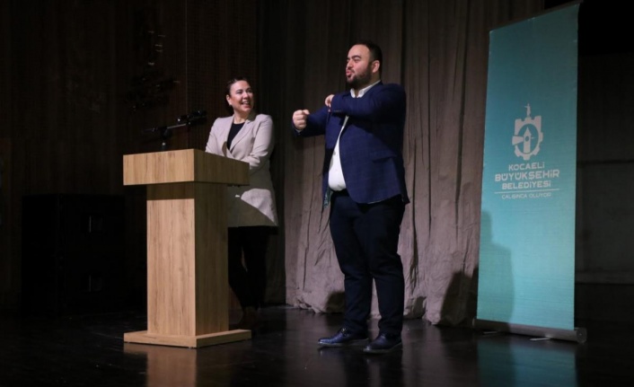 Ayla filmi özel bireylere özel anlatımla sunuldu