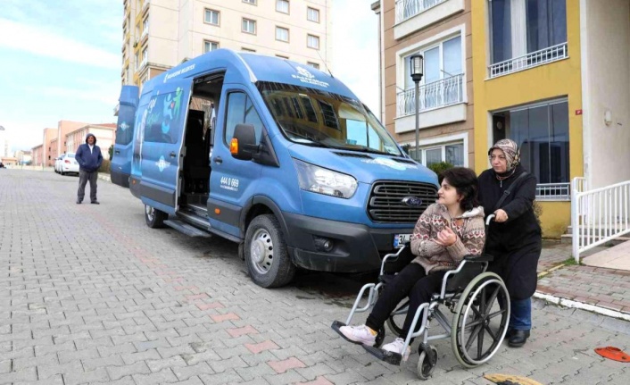 Başakşehir Belediyesi DestekKart ile ihtiyaç sahiplerinin yanında oldu