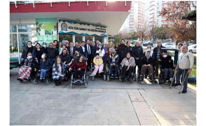 Başkan Deveci: "Bu kenti birlikte yaşanabilir hale getirelim"