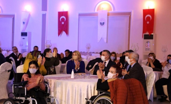 "Engelleri Birlikte Aşıyoruz" Metin ŞENTÜRK konseri ile özel gereksinimli bireylerimiz doyasıya eğlendiler