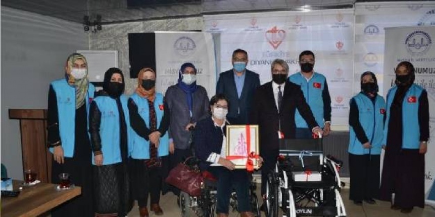 TDV Kadın Kolları engellileri unutmadı