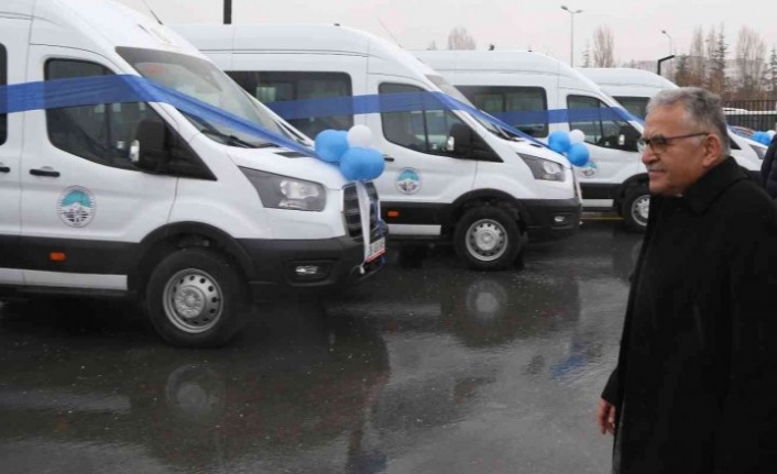 Engelsiz Yaşam Merkezi’ne 5 milyon TL’lik yeni araç desteği