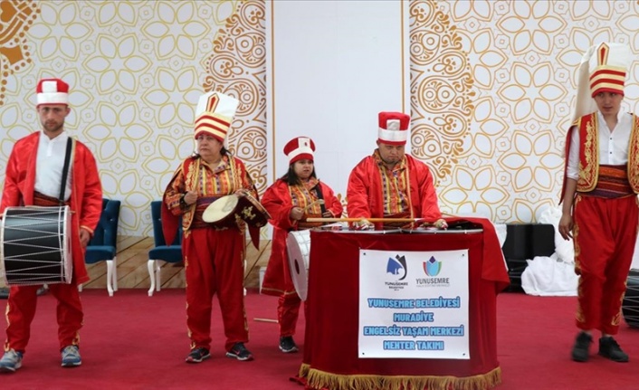Manisa'da kurulan "Engelsiz Mehter Takımı" ilk konserine hazırlanıyor