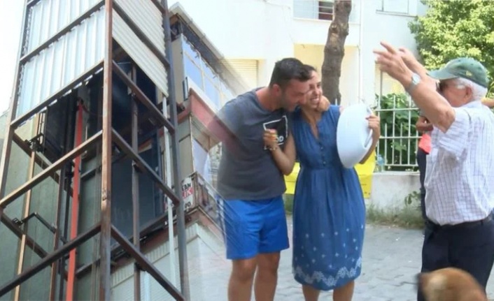 Engelli komşuya engel olan o 'asansör' yıkıldı: Mahalleli halay çekerek kutladı