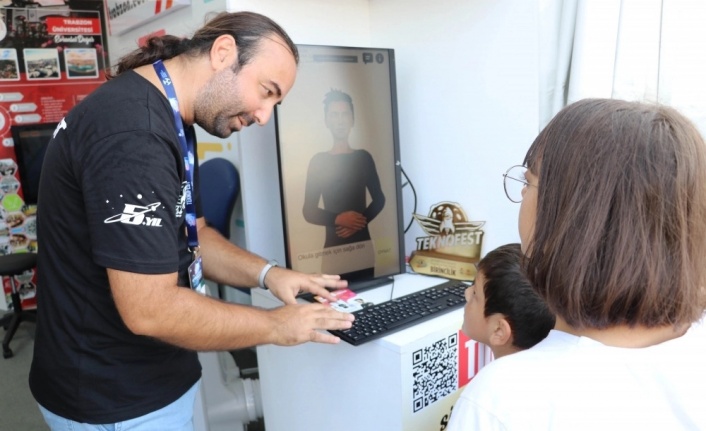İşitme engellilerin hayatını kolaylaştıran proje TEKNOFEST KARADENİZ'de sergileniyor