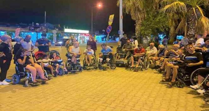 Termal sularda şifa arayan engelli aileleri, Karahayıt'ta konaklama desteği istiyor