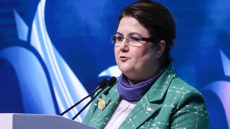 Bakan Yanık: Bakım için sıra bekleyen bir tek engelli vatandaşımız yok