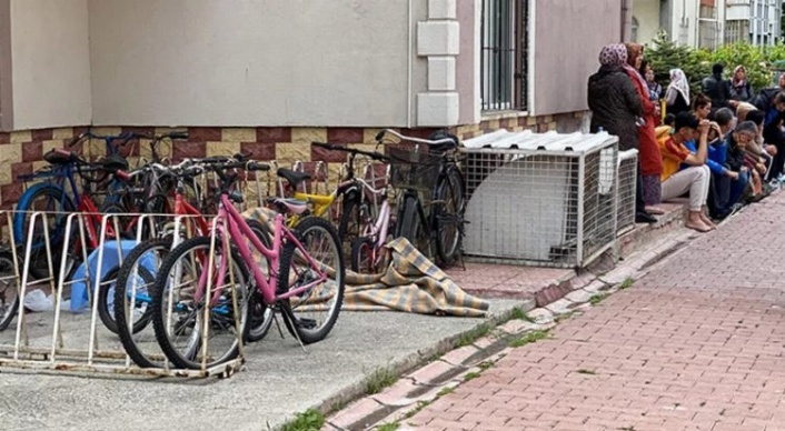 Engelli kişi balkondan düşerek hayatını kaybetti