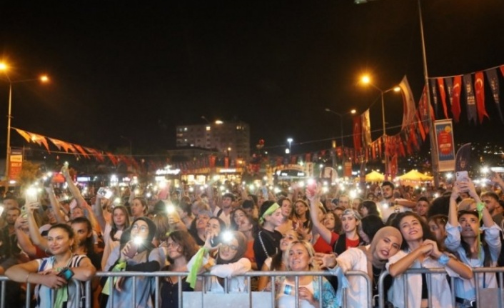 Bursa'da Nostalji Festivali
