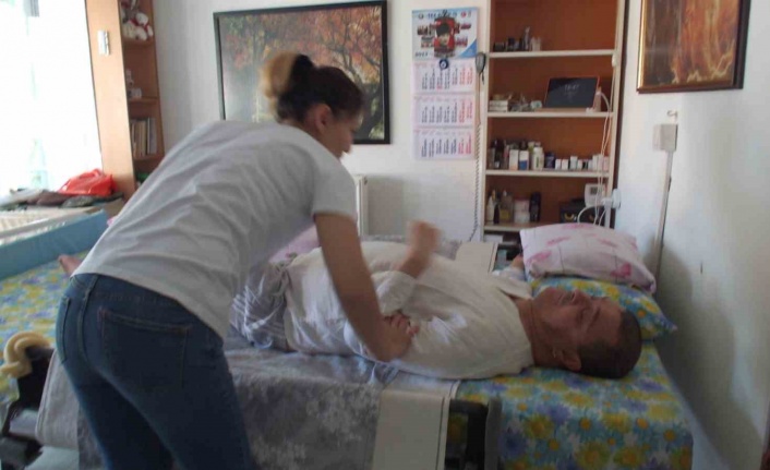 Balıkesirde engelli vatandaş geliştirdiği aparat ile hayatını kolaylaştırdı