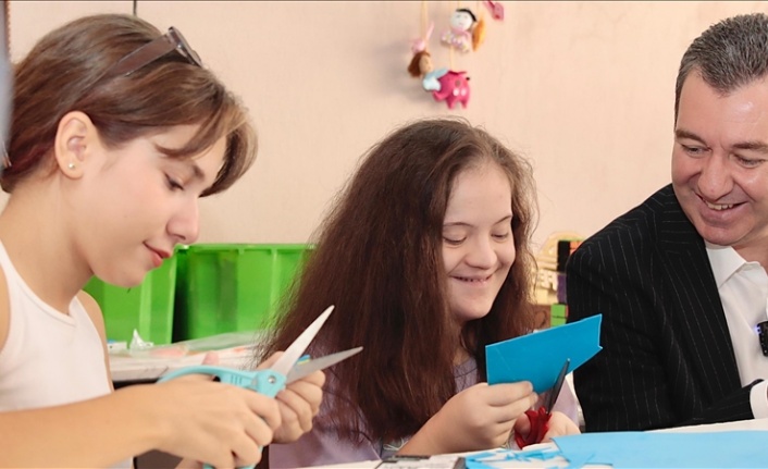 Engelli ve üstün zekalı öğrencilerin birlikte çalıştığı projeye uluslararası destek