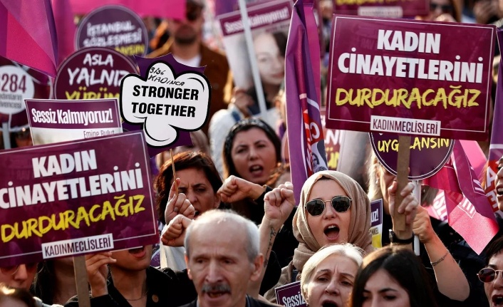 Bursa’da engelli kadın 2 yıl boyunca erkek şiddetine maruz kaldı: “Telefonum onda, işitme cihazımı kapatabilir”
