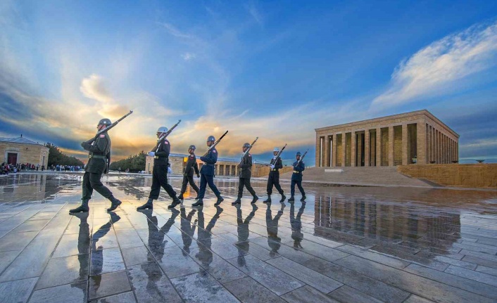 ‘Yüzyılın İzleri’ BursaFotoFest’te