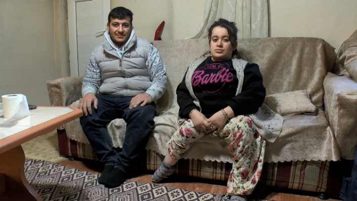 Kahreden son! Emekliliğe hak kazanmasına rağmen engelli kızı için çalışıyormuş