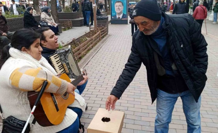 Engelli Müzisyenler Yoğun İlgi Gördü