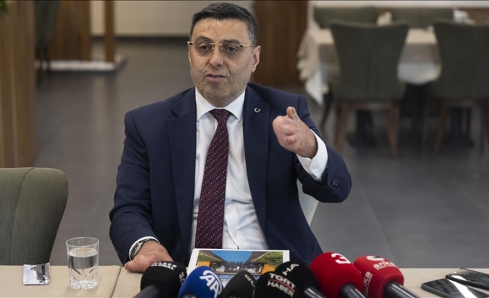 AK Parti'li Bayram, Venezuela'daki devlet başkanı seçiminin "şeffaf" olduğunu belirtti