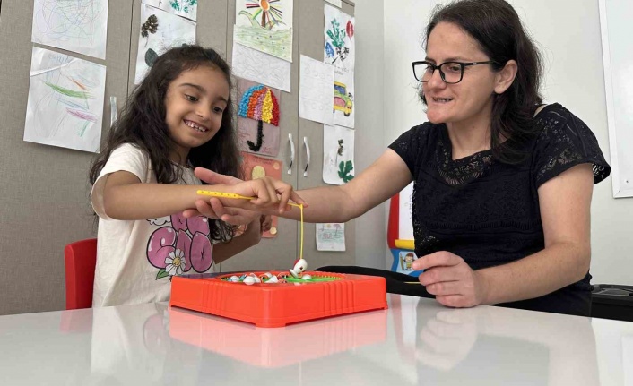 Fatma Çelik Engelliler Merkezi'nde Özel Bireyler Sosyalleşiyor ve Rehabilite Oluyor