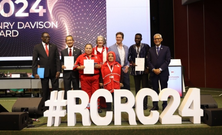 Türk Kızılay Engelsiz Birimine uluslararası ödül Henry Davison verildi