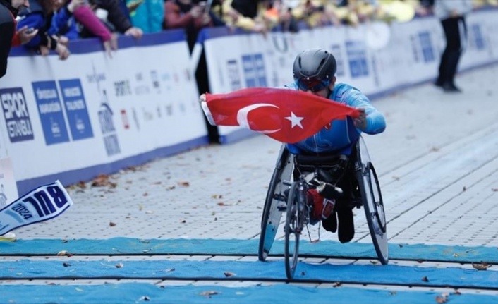 Bağcılarlı 5 engelli atlet İstanbul Maratonu'nda ilk üçte yer aldı