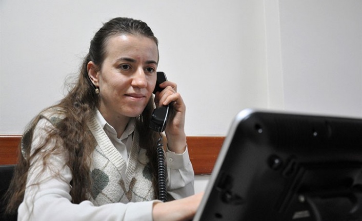 Görme engelli santral memuru Gülhan Atasayar 7 yıl aradan sonra mindere döndü
