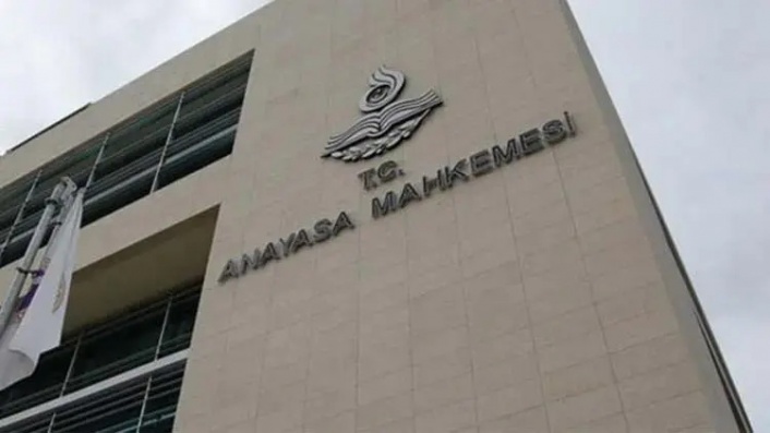 AYM’den işitme engellilere de seri yargılama