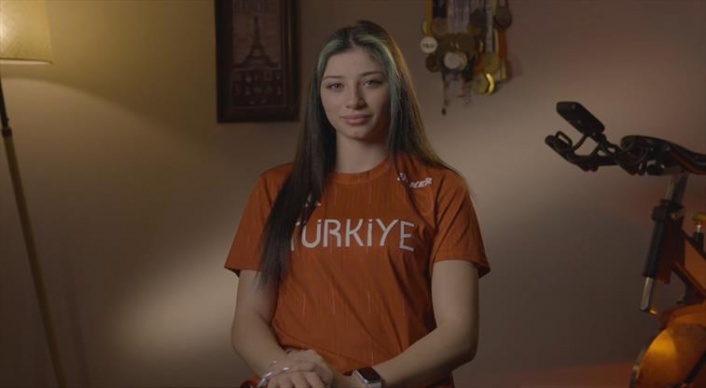 Para atlet Reyhan Taşdelen: "Düşmemek için sürekli koşuyorum"