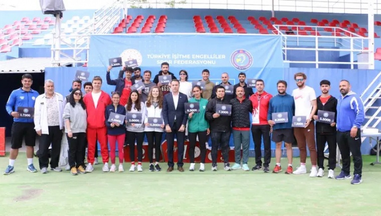 İşitme Engelliler Atletizm Şampiyonası sona erdi