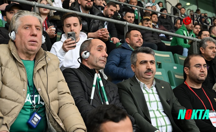 Tribünlerde engelsiz  sevinç