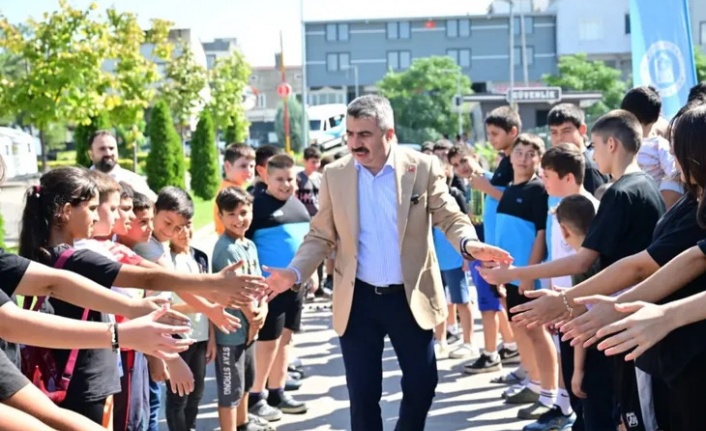 Bursa Yıldırım Belediyesi’nin yaz spor okullarından 62 bin 542 öğrenci yararlandı