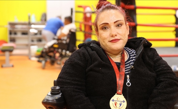 Türkiye şampiyonu bedensel engelli haltercinin hedefi Avrupa birinciliği