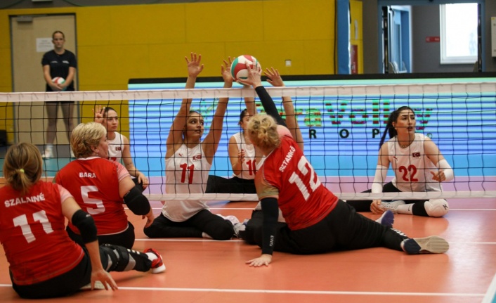 Oturarak Voleybol yeniden Bedensel Engelliler Federasyonu'na bağlandı
