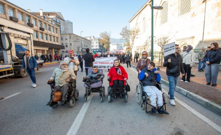 ‘Engel olma, Farkında ol’