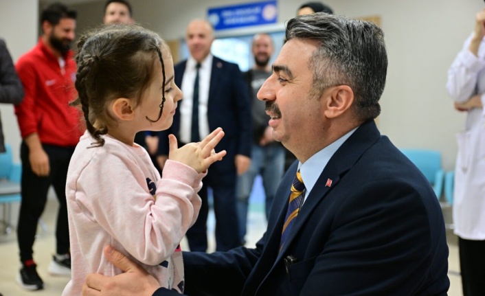 Yıldırım ‘engelleri’ sevgi ile aşıyor