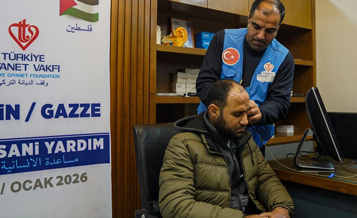 TDV'den Gazze'deki işitme engellilere tıbbi cihaz desteği