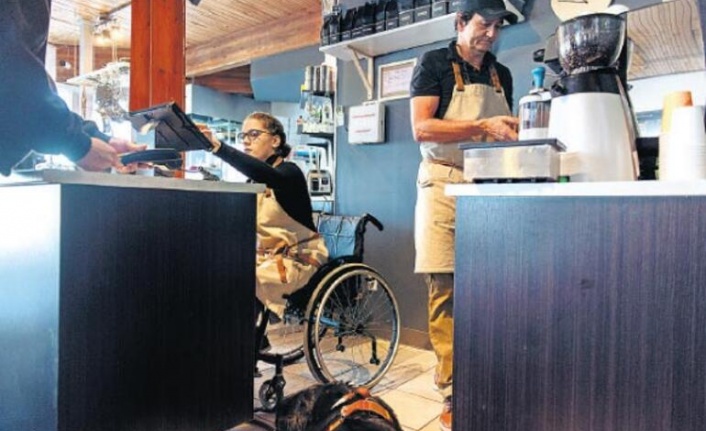 Türkiye’de Engelli İşçi İstihdamı Hangi Yasal Düzenleme ile Sağlanmaktadır?