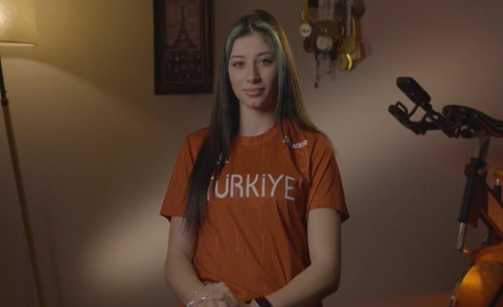 Milli Özel Sporcu Reyhan Taşdelen, Atletizm Dünya Salon Şampiyonası’nda Üçüncü Oldu!